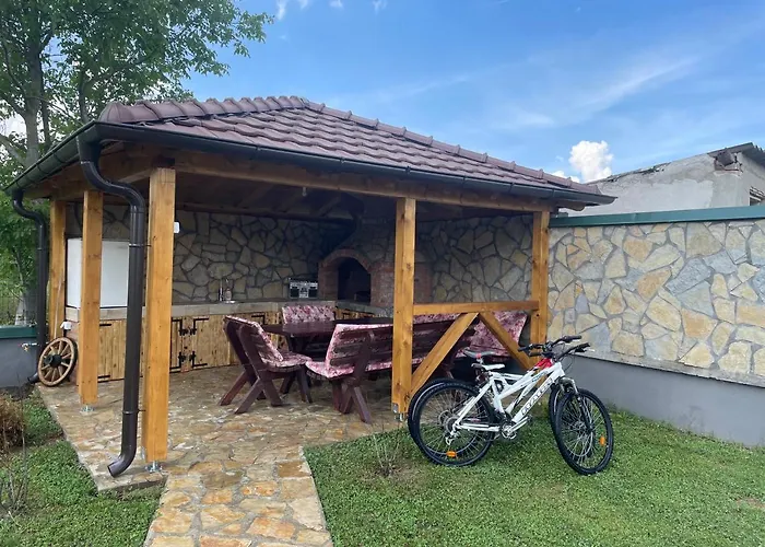 Apartmani Lux Nina