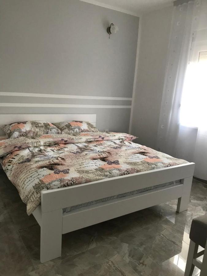 Διαμέρισμα Lux Nina *
